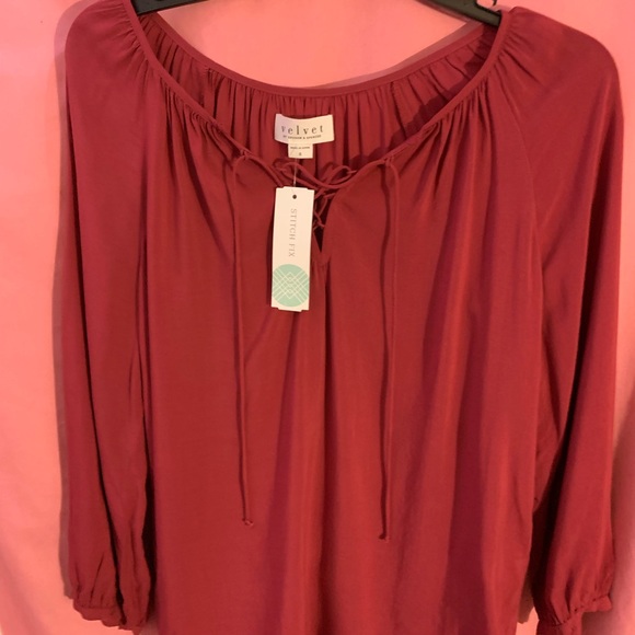 Velvet by Graham and Spencer, Avalon top , size small, 100% Viscose NWT - Picture 2 of 10
